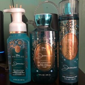 Jasmine Bath & Body Set - Blue